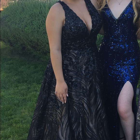 Jovani sequins prom ball gown - Picture 4 of 7